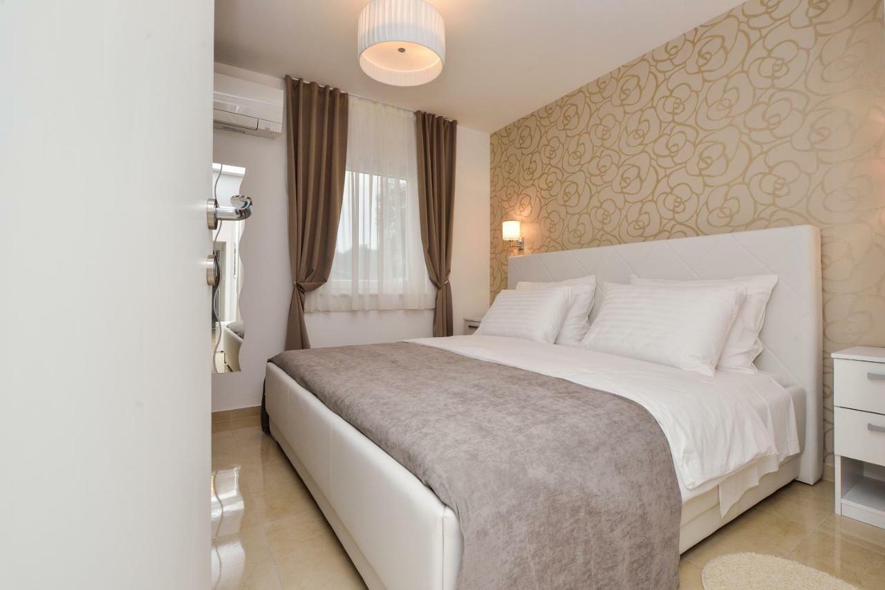 Luxury Apartment 1 Villa Arta Bibinje Exteriör bild